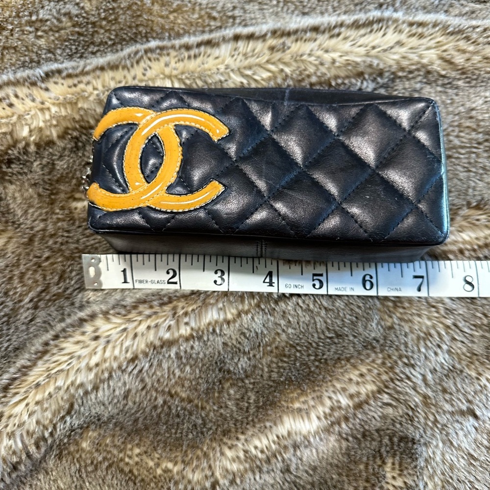 Chanel zipper pouch